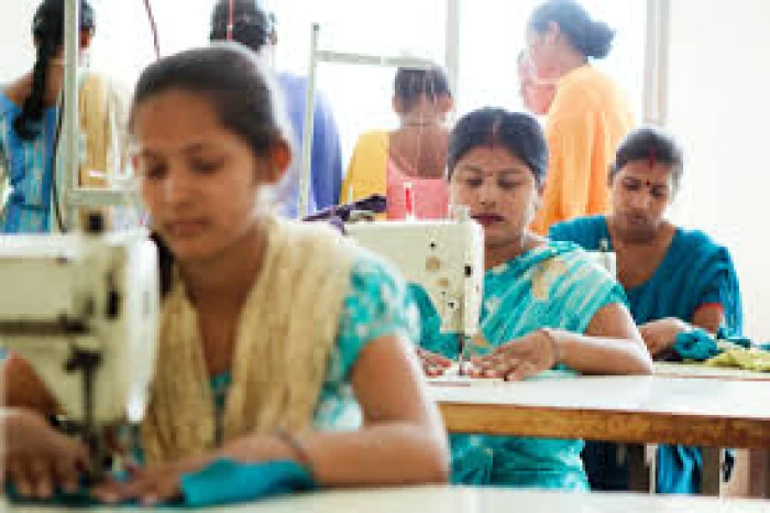 Course - DIPLOMA IN TAILORING & ART CRAFT